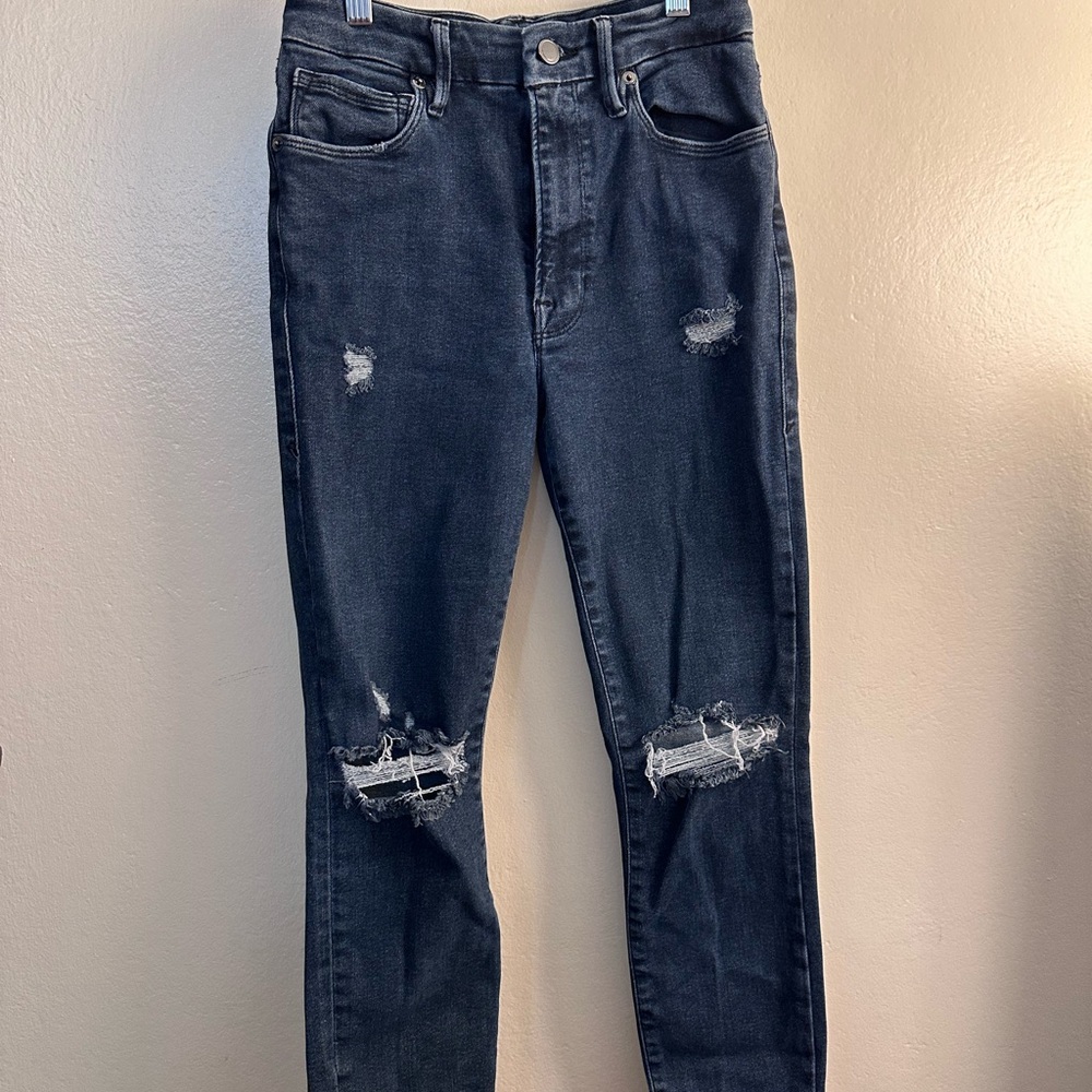 Always Fits Good Waist Crop- fits sizes 6-12.